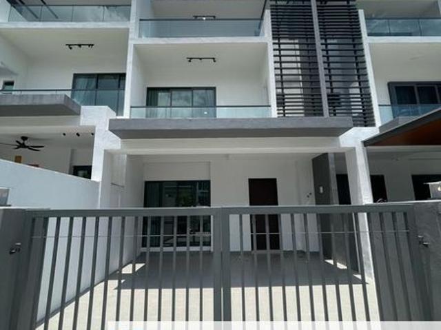 House for rent in Kajang, Langat