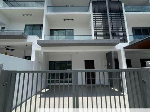 House for rent in Kajang, Langat