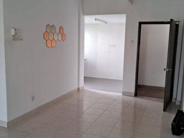 Apartment for sale in Port Klang, Selangor