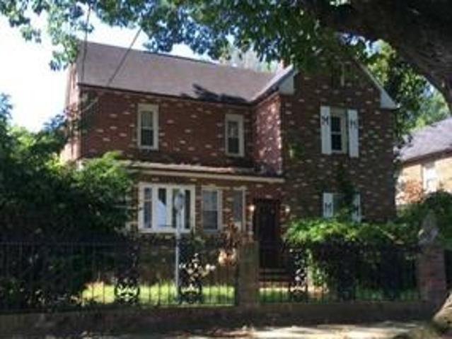 House for sale in Washington, Washington DC