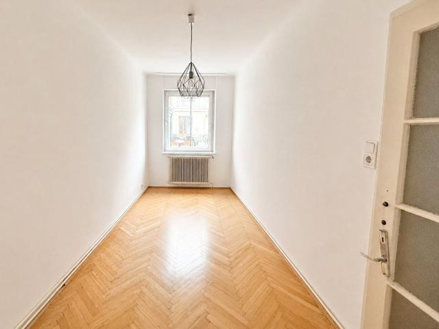 Büro kaufen in KG Hietzing, Wien