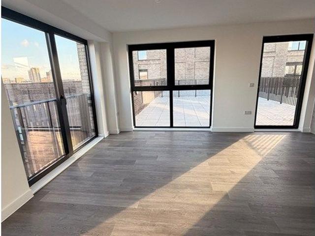 Apartment for rent in Ordsall, Salford