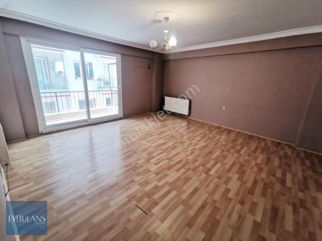 Karşiyaka, İzmir içerisinde kiralık mülk
