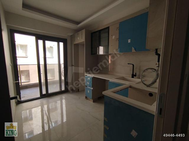 Karşiyaka, İzmir içerisinde satılık mülk