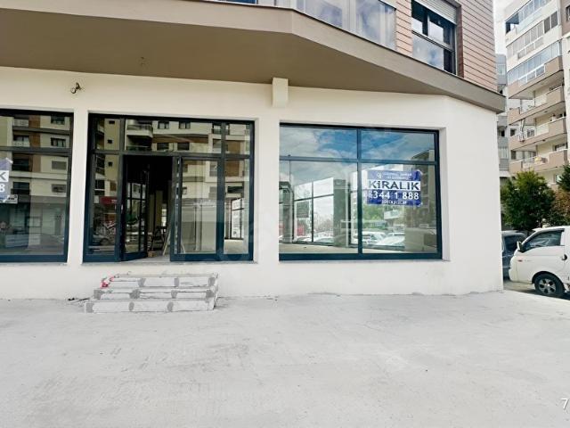 Karşiyaka, İzmir içerisinde satılık Dükkan