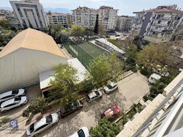 Karşiyaka, İzmir içerisinde kiralık mülk