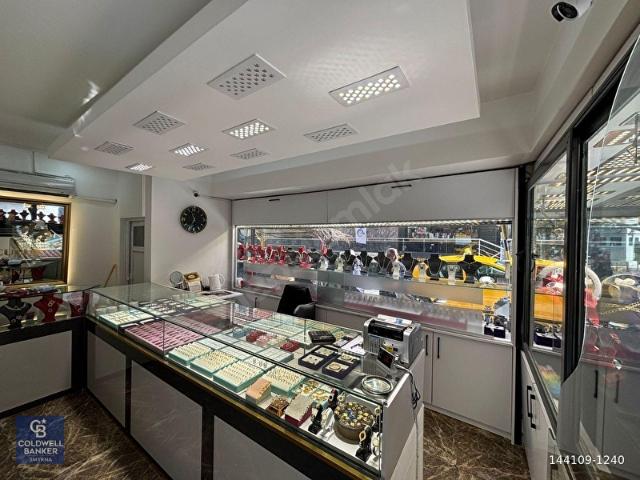 Karabağlar, İzmir içerisinde satılık mülk