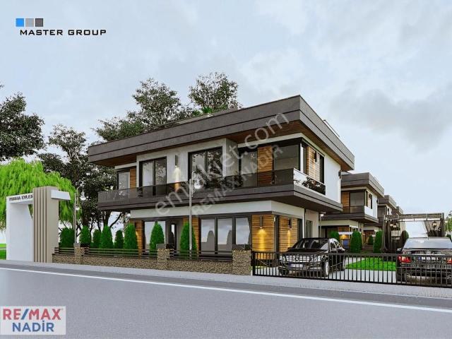 Gülyali içerisinde satılık Villa