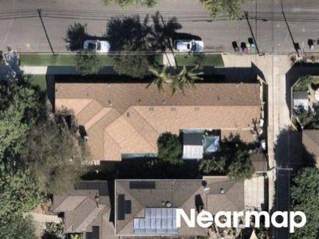 House for sale in Long Beach, California