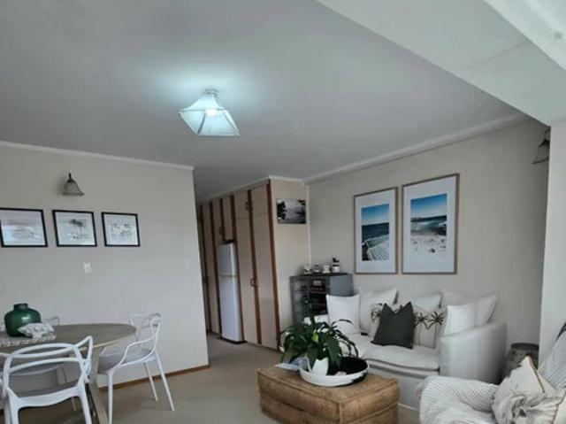 Apartment for rent in Whangaparaoa, Oroua County