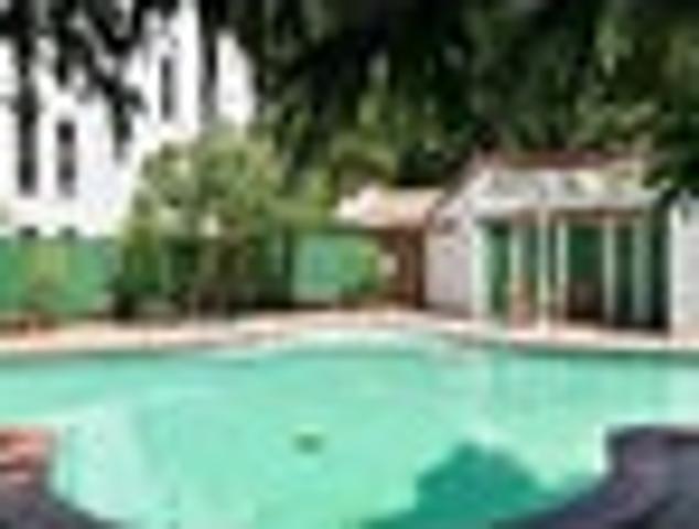 Apartment for rent in Whangaparaoa, Oroua County
