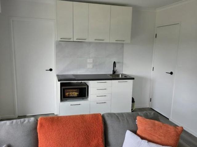 House for rent in Whangaparaoa, Oroua County