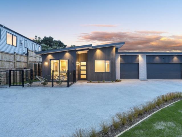 Apartment for rent in Ara Hills, Rodney