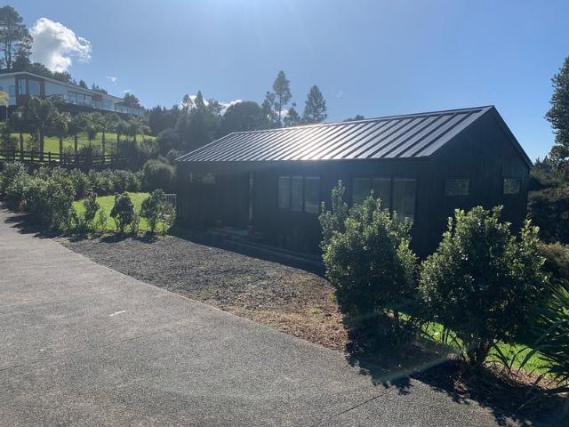 House for rent in Whangaparaoa, Oroua County