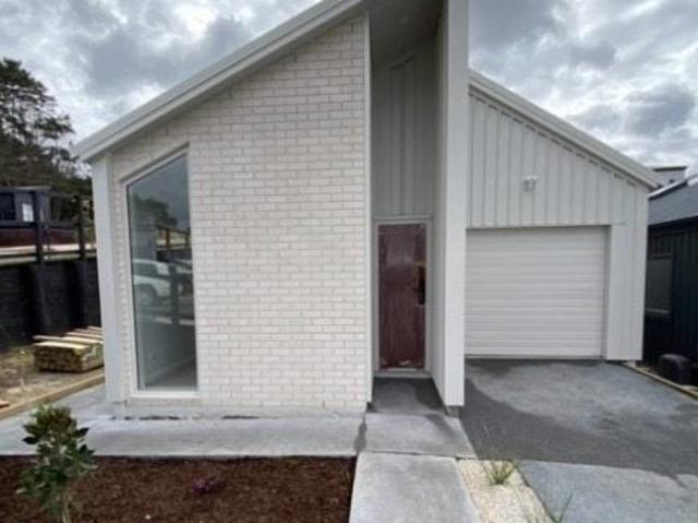 House for rent in Manurewa, Oroua County
