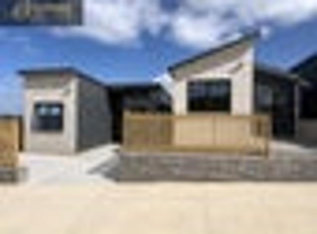 House for rent in Whangaparaoa, Oroua County