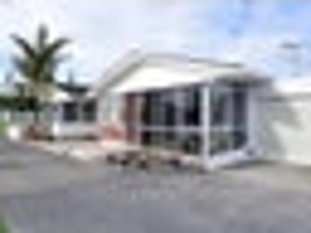 Apartment for rent in Ōrewa, Hibiscus and Bays
