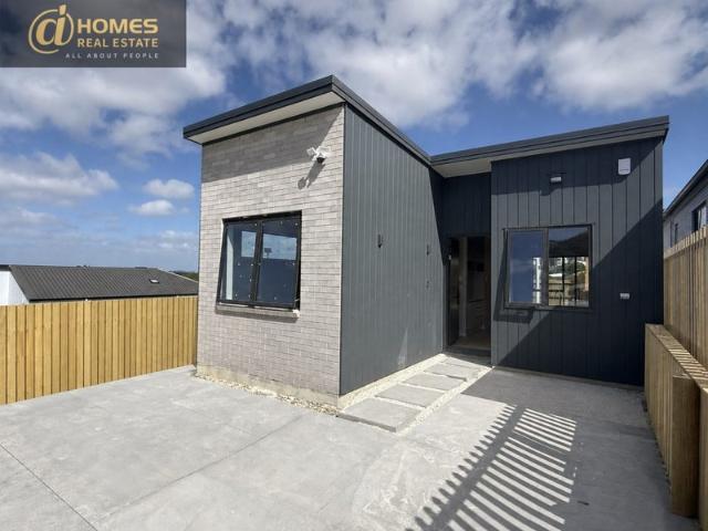 House for rent in Whangaparaoa, Oroua County