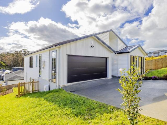 House for rent in Whangaparaoa, Oroua County
