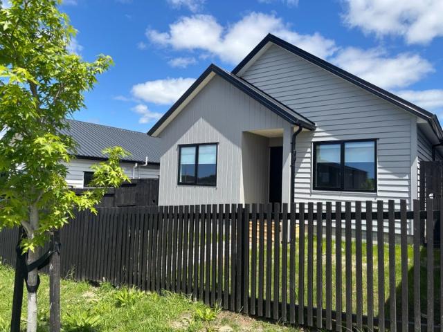 House for rent in Ara Hills, Rodney