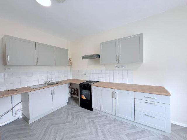 Apartment for rent in Clifton, Haddon