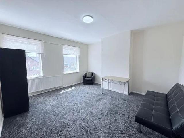 House for rent in Clifton, Haddon