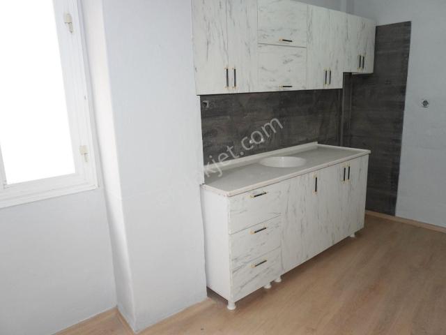 Bayrakli, İzmir içerisinde kiralık mülk