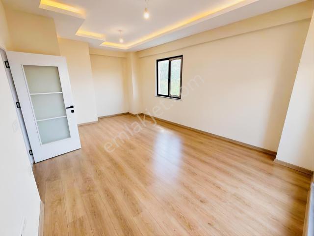 Sultanbeyli, İstanbul içerisinde satılık mülk