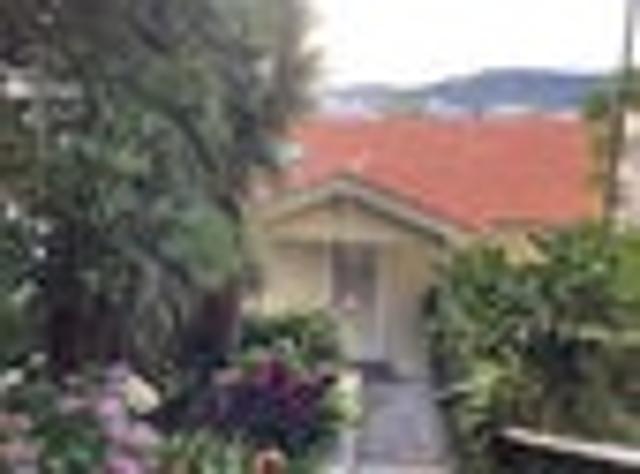 Townhouse for rent in Oriental Bay