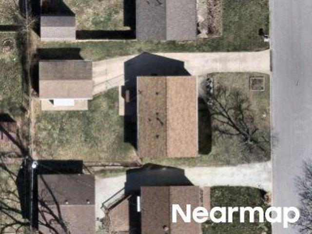House for sale in Washington, Illinois