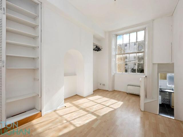 Studio for rent in Brunswick, Brighton & Hove