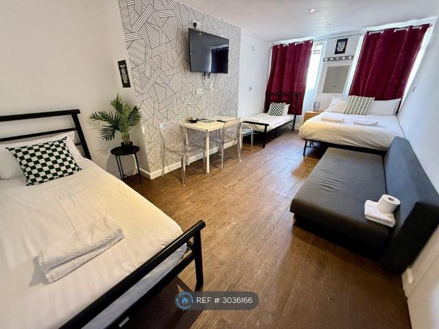 Studio for rent in Brunswick, Brighton & Hove