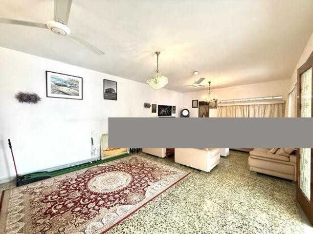 Bungalow for sale