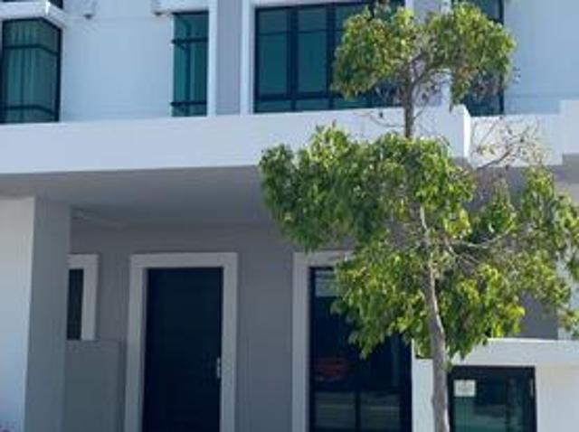 Terraced House for sale in Wellesley, Penang