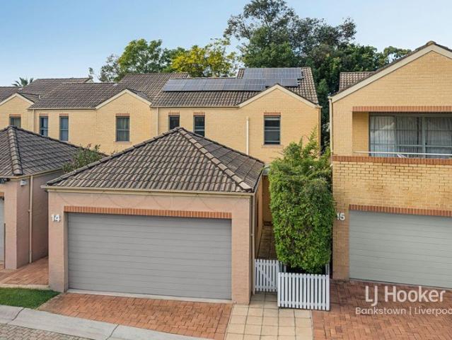 Townhouse for sale in Sydney, New South Wales