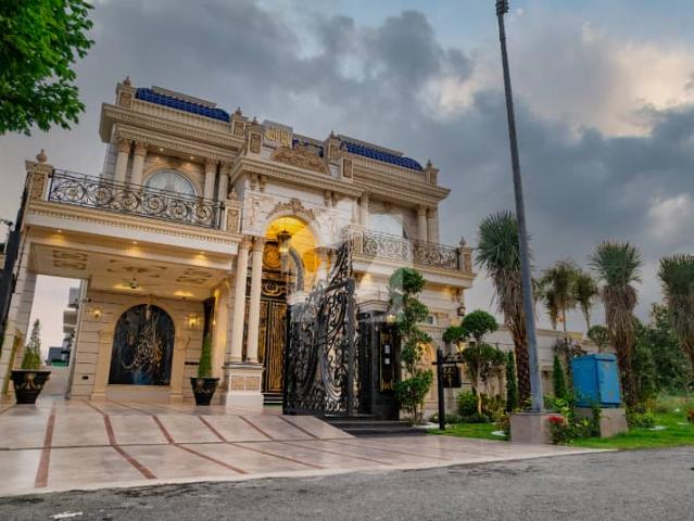 House for sale in لاہور, لاہور ڈویژن