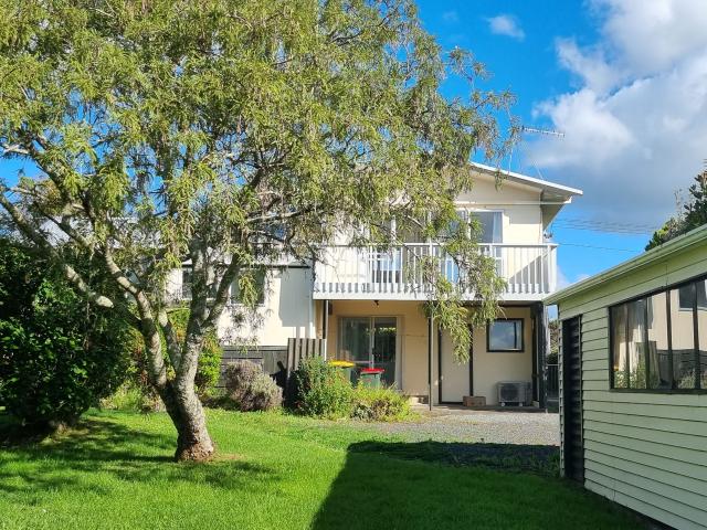 House for rent in Awhitu