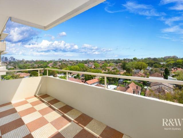 Apartment for sale in Lower North Shore, Sydney