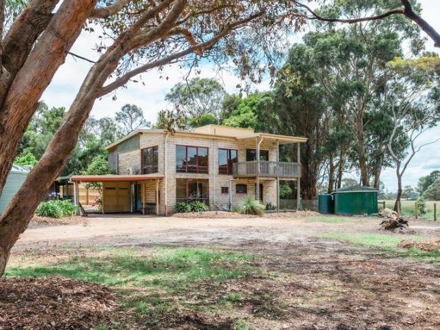 House for rent in Camerons Creek, Victoria