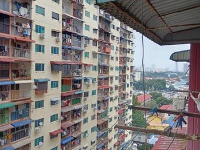 Apartment for sale in Penang