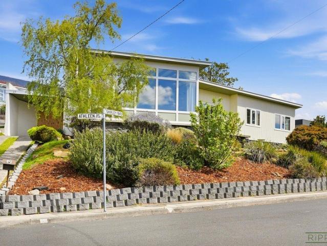 House for sale in Lenah Valley, Hobart