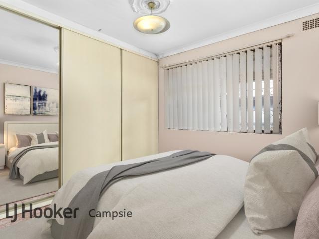 Villa for sale in Sydney, New South Wales