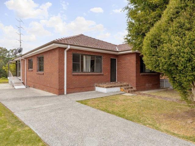 House for sale in Wollongong West, New South Wales