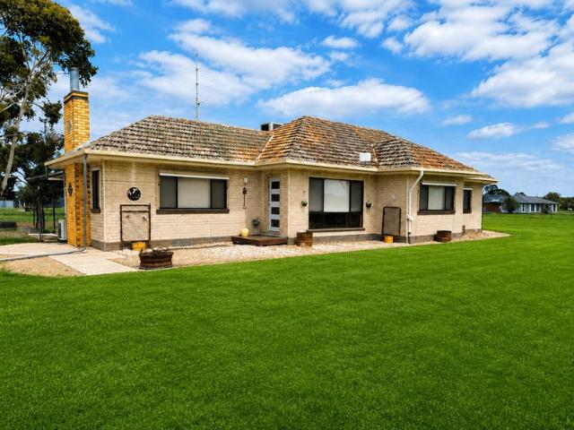 House for sale in Haven, Victoria