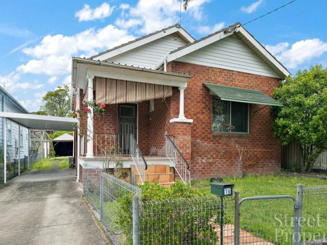 House for sale in Newcastle, Newcastle-Maitland