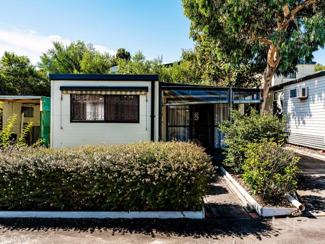 Villa for sale in Camerons Creek, Victoria