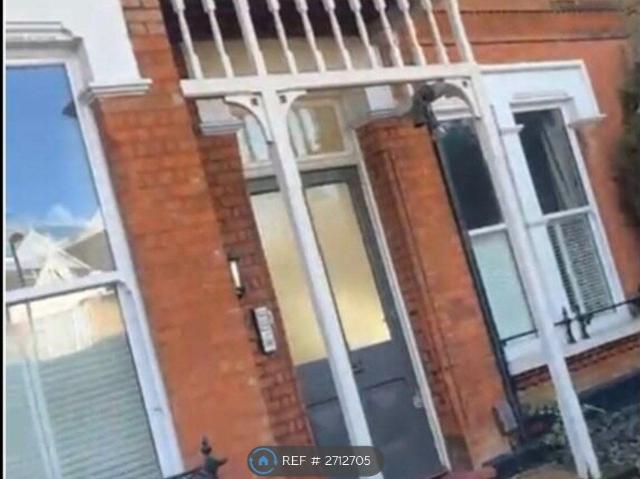 Apartment for rent in London Borough of Croydon, South Norwood