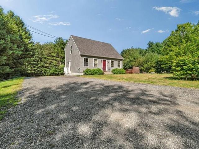 House for sale in Poland, Maine
