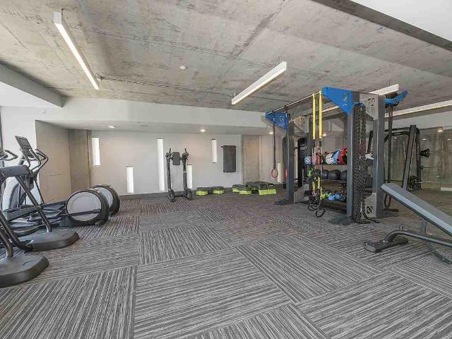 Apartment for rent in Brooklyn Basin, Oakland
