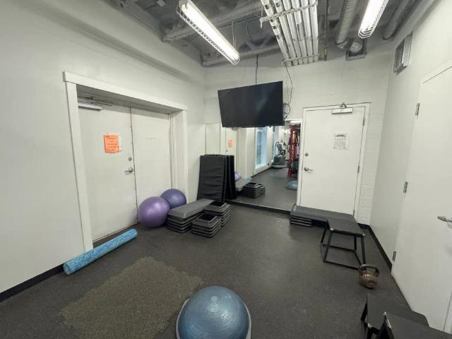 Apartment for rent in Manchester, Calgary